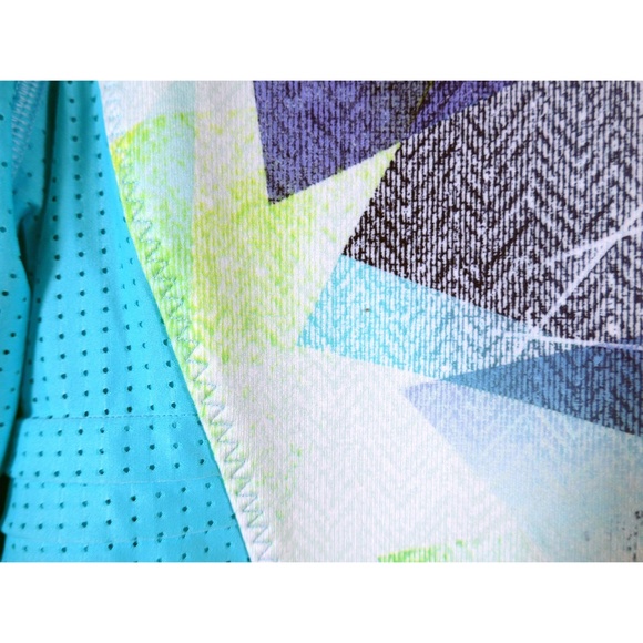 NWOT Ivivva Girls 14 (fits like 10-12) Set the Pace Hooded Athletic Jacket - Picture 10 of 14